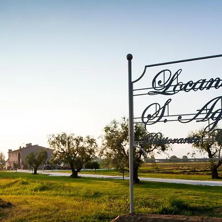 Sant'agata Country house *